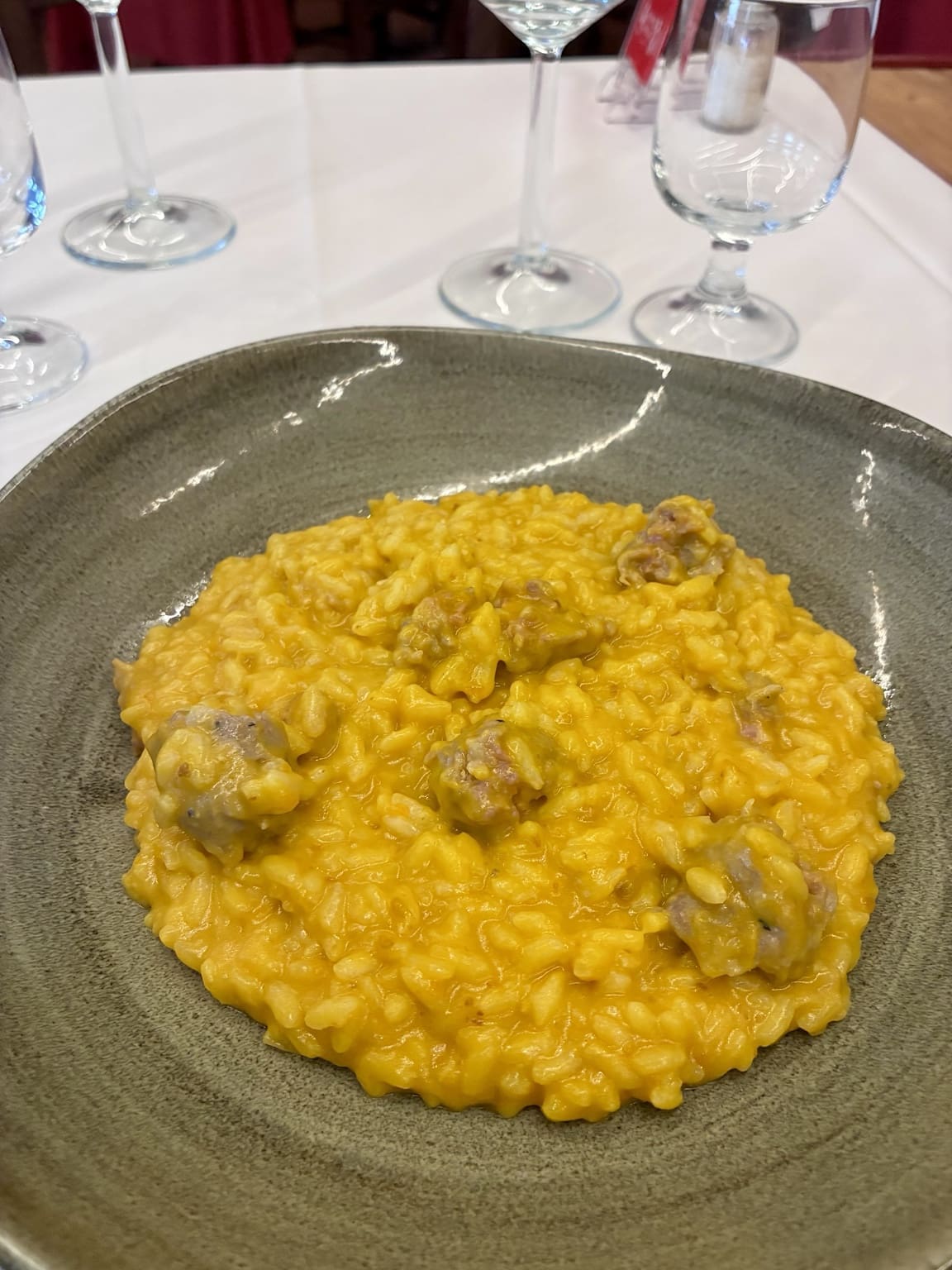 Risotto con zucca e salsiccia della Trattoria Ai Due Orsi a Milano
