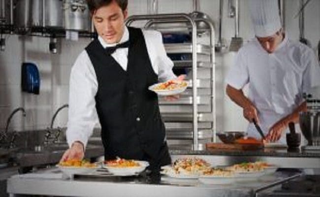 Restaurants - 1 efficient way to promote your restaurant Restaurants HCWY
